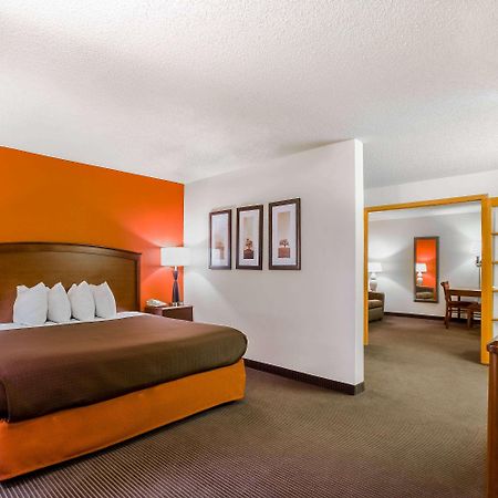 Americinn By Wyndham Chamberlain Conference Center Екстериор снимка
