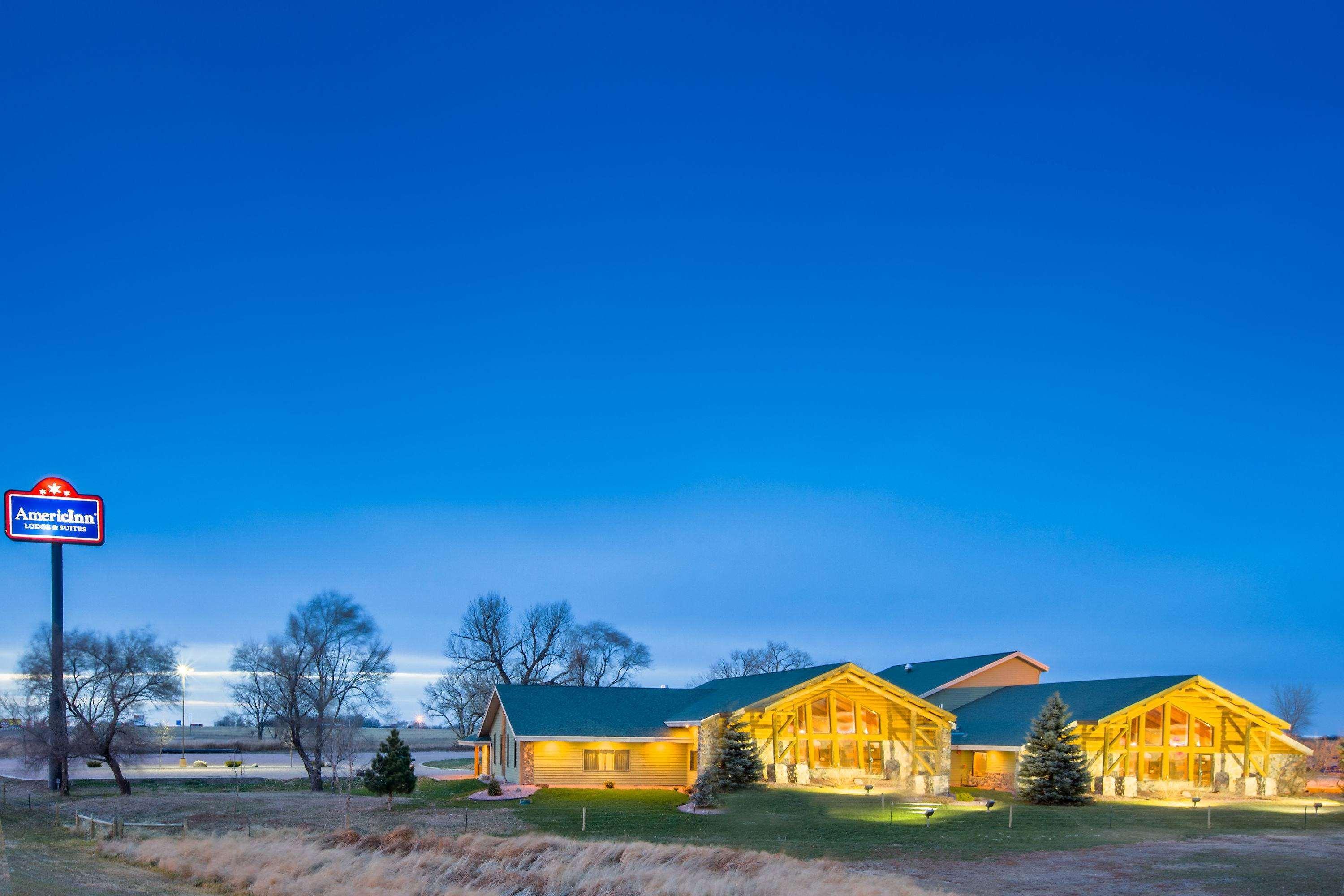 Americinn By Wyndham Chamberlain Conference Center Екстериор снимка